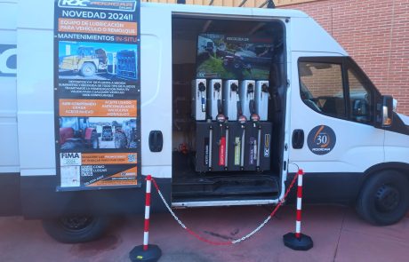 Equipo móvil lubricación sobre furgón