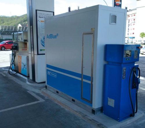 Adblue en estaciones de servicio - Surtidor Adblue